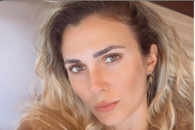 Melory Blasi è incinta, tutti intorno a un palloncino per scoprire il sesso